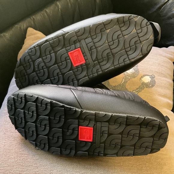 The North Face Thermoball Traction Bootie - Picture 8 of 8